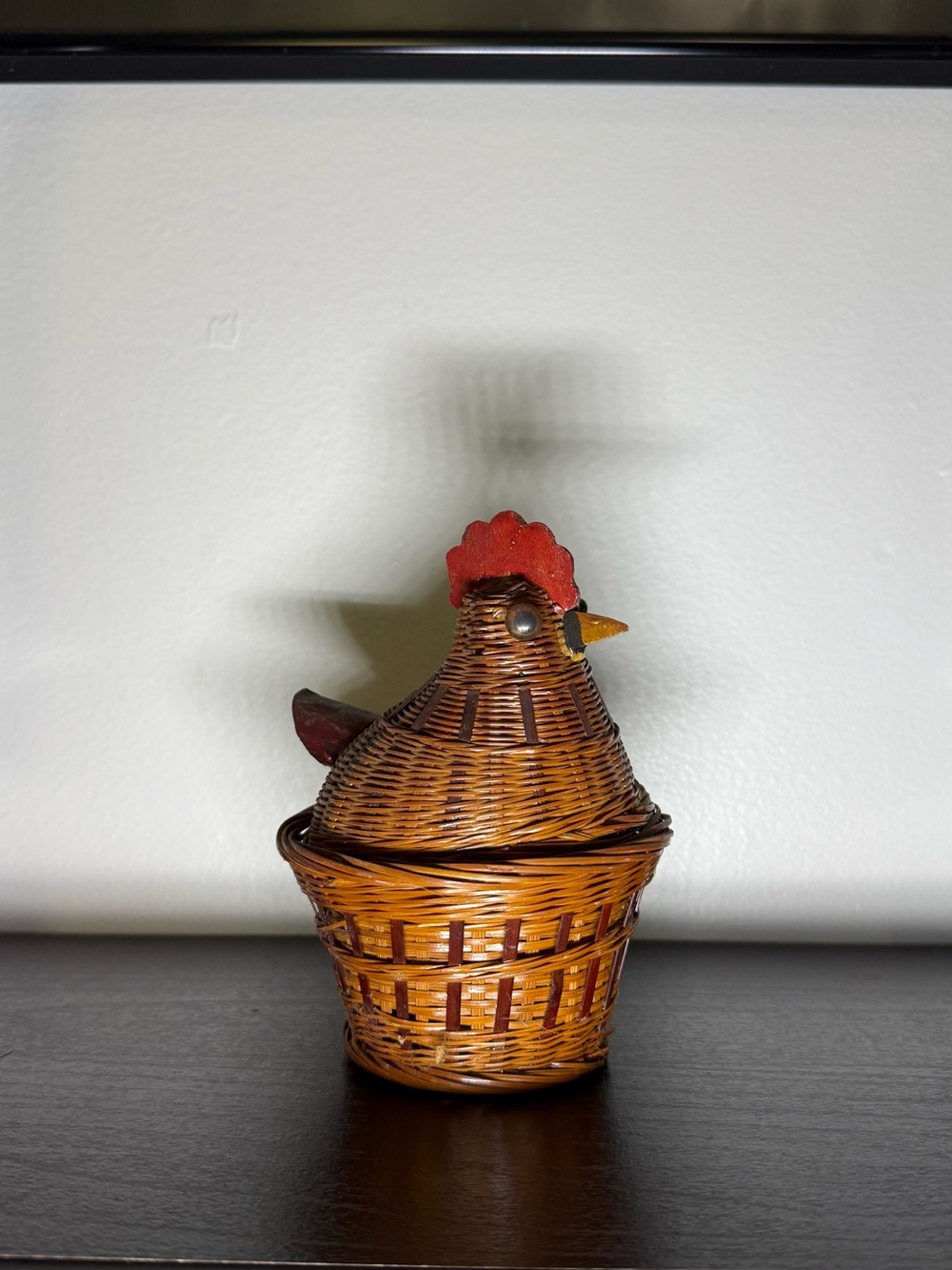 Vintage 1960s Chicken Folk Art Woven Wood Bamboo Trinket Basket